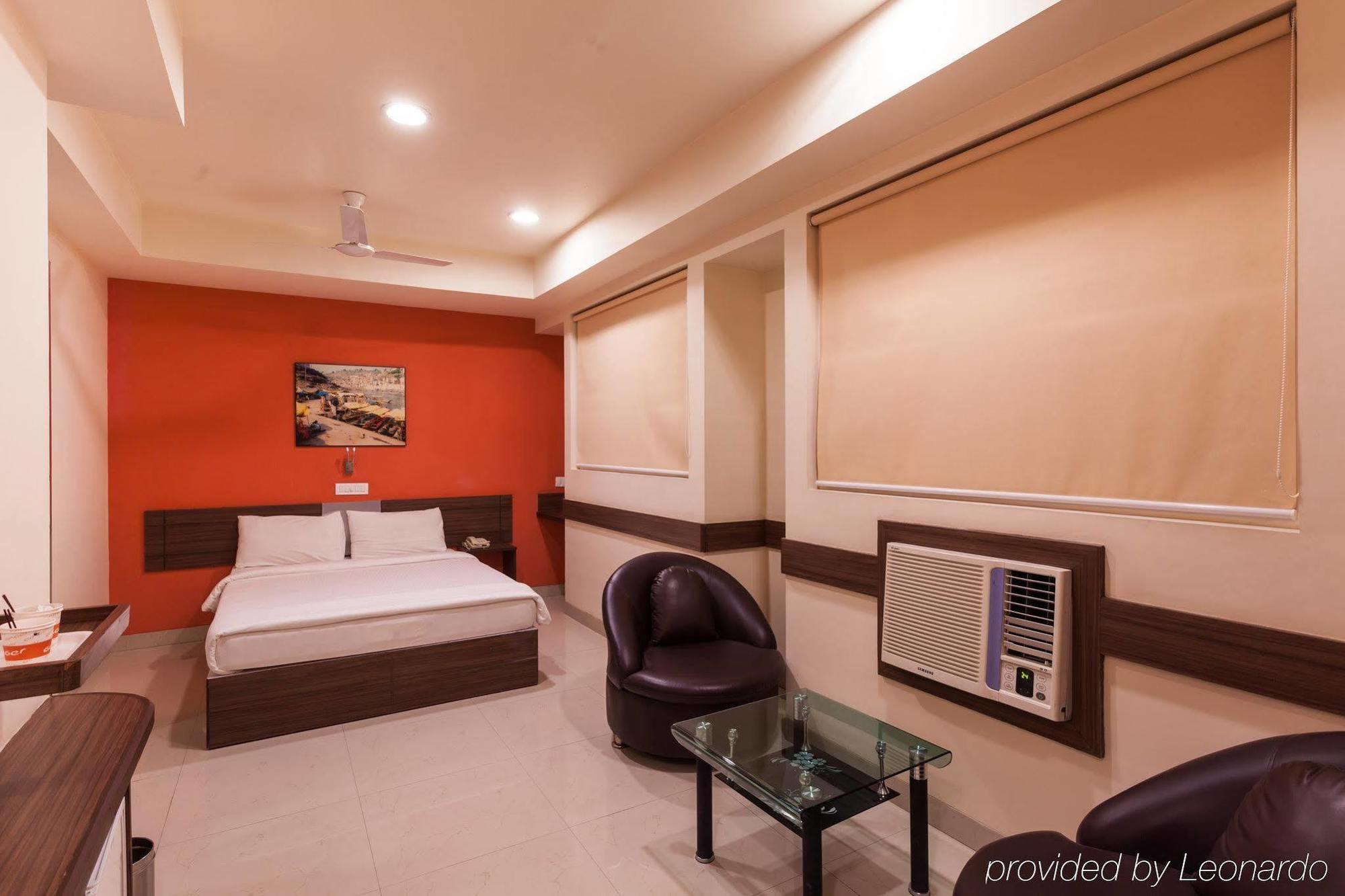 Indore Exterior photo